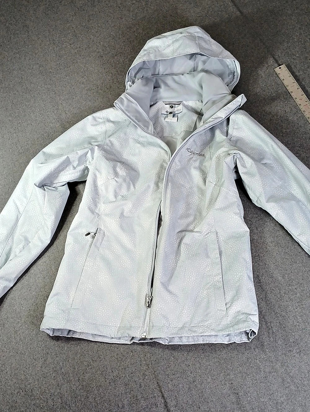 Columbia Interchange Women's White Ski Jacket Size Medium